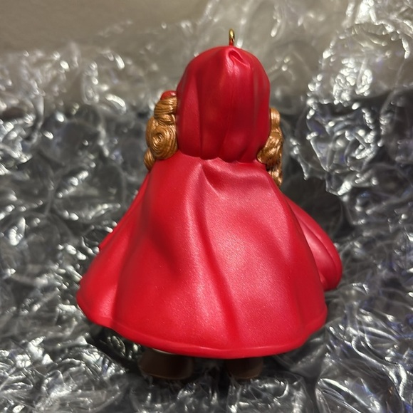 Hallmark Madame Alexander Series Ornament - Picture 4 of 6